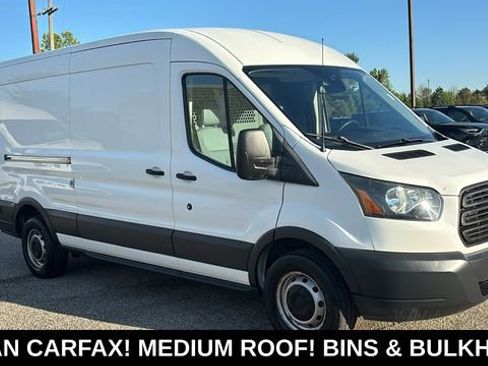 Used 2017 Ford Transit 250 148 Medium Roof RWD image 26