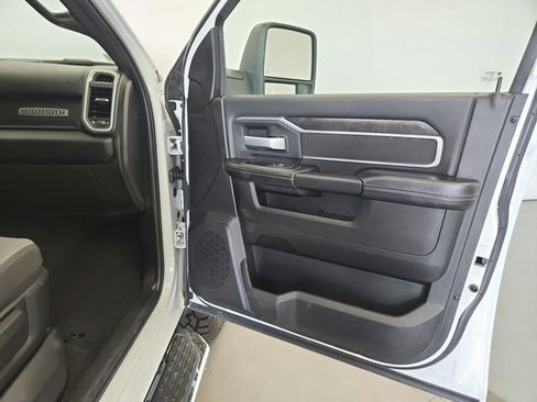 Used 2024 RAM 2500 Big Horn w/ Off Road Package image 35