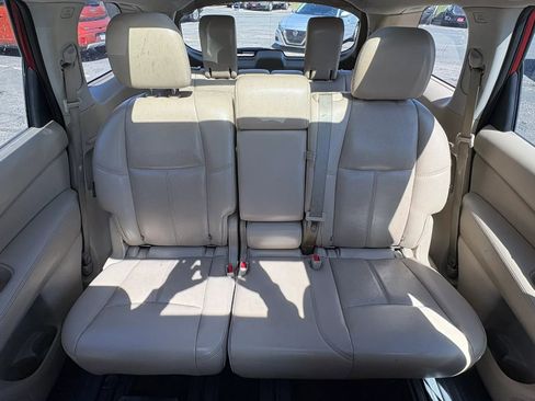 Used 2018 Nissan Pathfinder Platinum FWD image 31