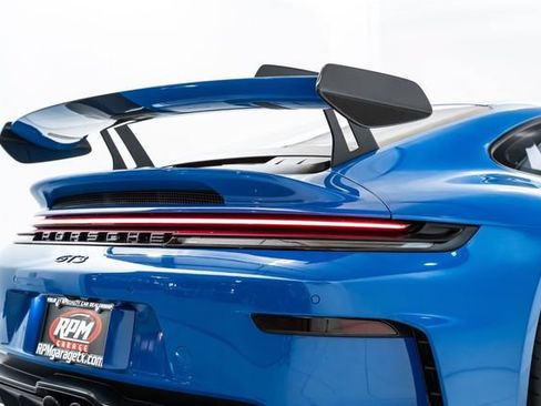 Used 2025 Porsche 911 GT3 RWD image 14