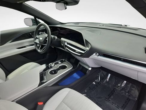 Certified 2024 Cadillac Lyriq Sport w/ LPO, Floor Liner Package AWD/4WD image 39