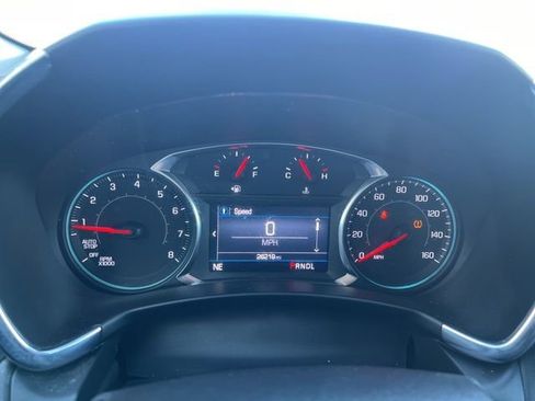 Used 2023 Chevrolet Equinox LT image 33