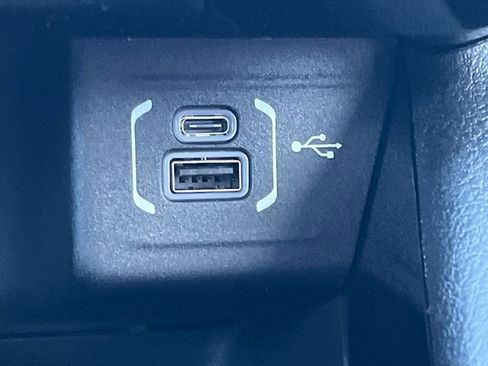 New 2025 Jeep Compass Limited w/ Elite Group image 6