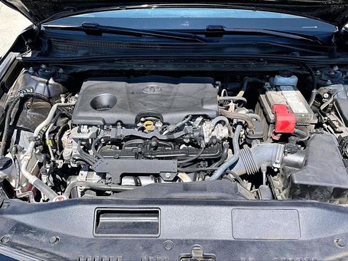Used 2023 Toyota Camry XSE FWD image 31