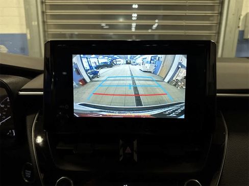 Used 2023 Toyota Corolla LE image 23