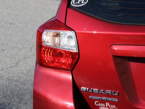 Used 2013 Subaru Impreza 2.0i Sport Limited image 6