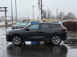 Used 2025 Chevrolet Blazer LT video 2