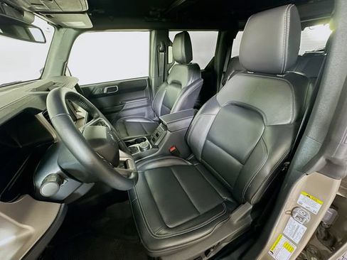 Certified 2025 Ford Bronco Outer Banks AWD/4WD image 27
