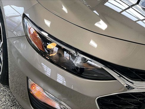 Used 2022 Chevrolet Malibu RS image 30