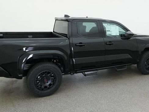 New 2026 Toyota Tacoma SR5 image 11