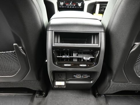New 2026 Jeep Grand Cherokee Laredo X AWD/4WD image 32