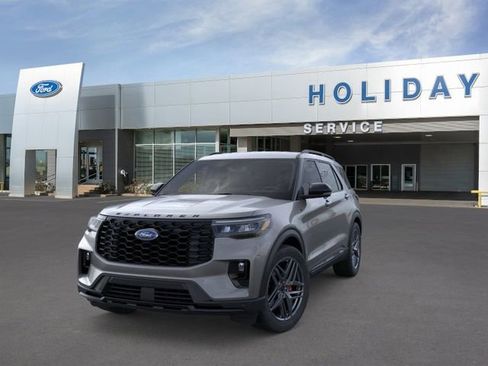 New 2026 Ford Explorer ST-Line w/ ST-Line Street Pack RWD image 2