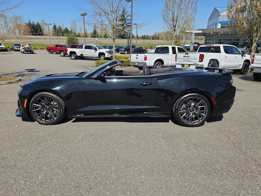 Certified 2021 Chevrolet Camaro ZL1 w/ LPO, ZL1 Protection Package RWD image 3