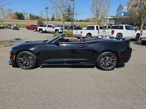 Certified 2021 Chevrolet Camaro ZL1 w/ LPO, ZL1 Protection Package RWD image 3