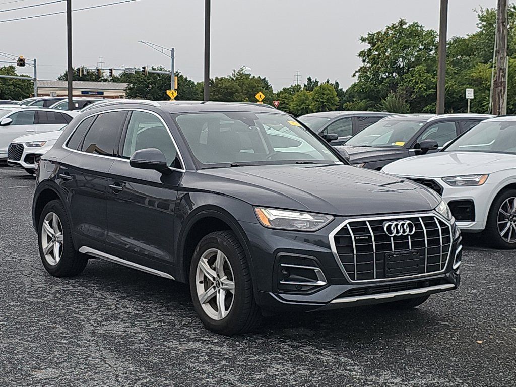 Used 2021 Audi Q5 2.0T Premium w/ Convenience Package AWD/4WD image 1