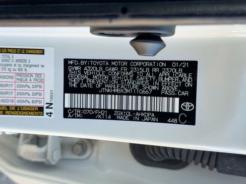 Used 2021 Toyota C-HR LE image 18