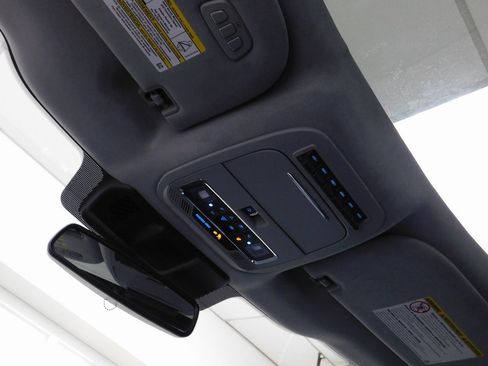 Used 2023 Ford F250 Limited w/ FX4 Off-Road Package image 74