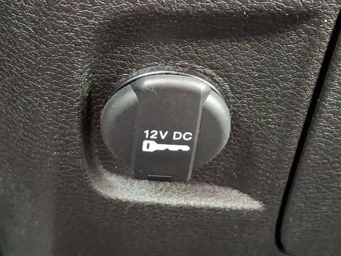 Used 2024 RAM 1500 Classic SLT image 23