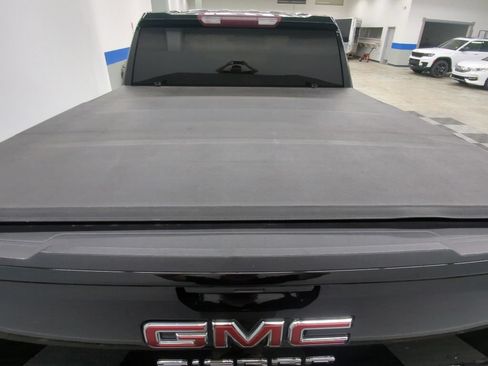 Used 2019 GMC Sierra 1500 Elevation w/ Elevation Value Package AWD/4WD image 23
