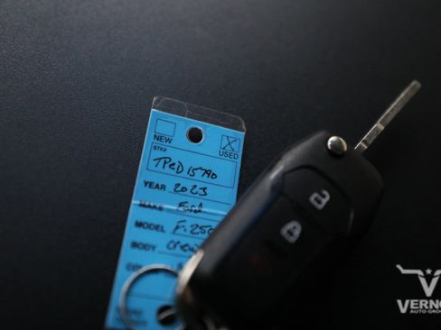 Used 2023 Ford F250 XL w/ STX Appearance Package image 33