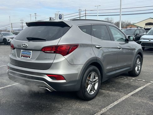 Used 2017 Hyundai Santa Fe Sport image 7