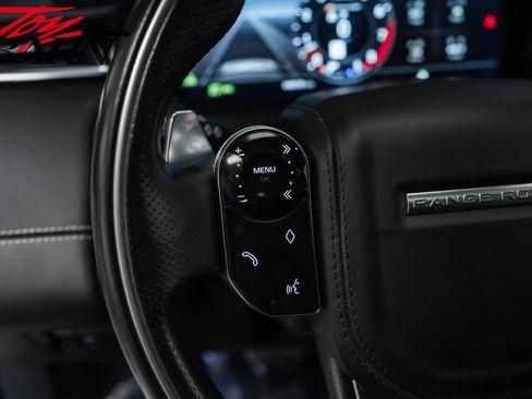 Used 2018 Land Rover Range Rover Velar R-Dynamic HSE image 34