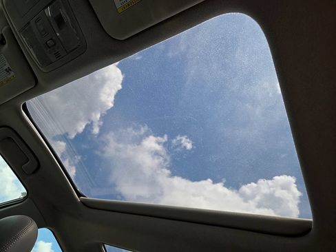 Used 2012 Toyota Prius V Five FWD image 15