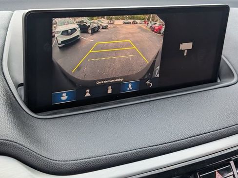 Used 2024 Acura MDX FWD image 25