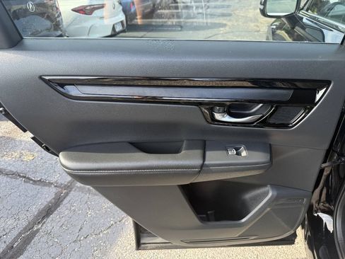 Used 2025 Honda CR-V EX-L image 19