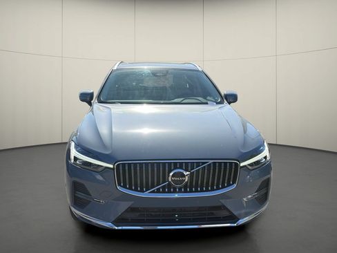 Used 2023 Volvo XC60 B5 Plus w/ Protection Package Premier FWD image 2