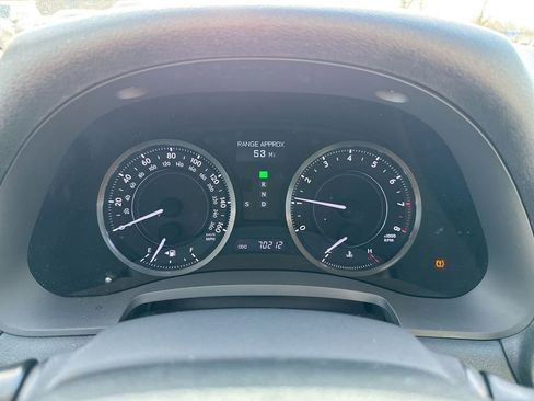 Used 2013 Lexus IS 250C RWD image 12