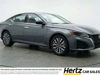 Used 2025 Nissan Altima 2.5 SV