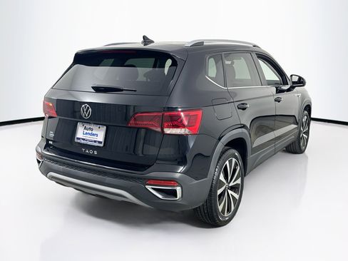 Used 2023 Volkswagen Taos SE image 5