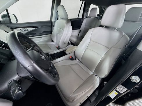 Used 2019 Honda Pilot Touring image 20