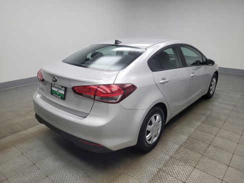 Used 2017 Kia Forte LX w/ LX Popular Package image 9