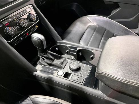 Used 2023 Volkswagen Atlas SEL R-Line image 18