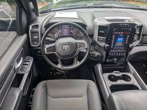 Used 2021 RAM 1500 Big Horn AWD/4WD image 17