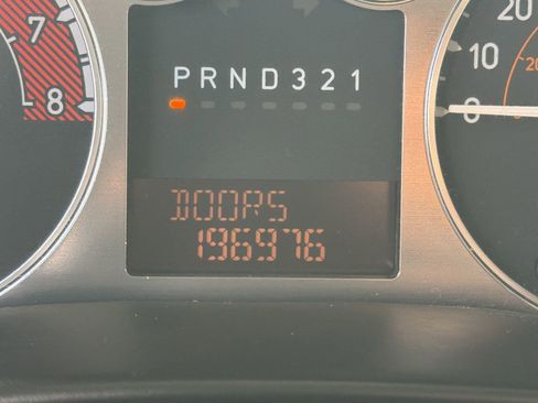 Used 2007 HUMMER H3 w/ Tactical Edition Package AWD/4WD image 17