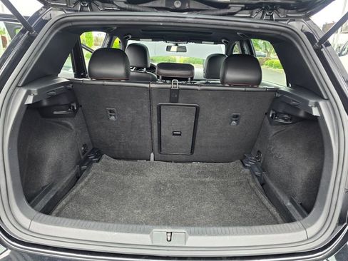 Used 2016 Volkswagen GTI SE w/ Lighting Package (SEL) FWD image 11