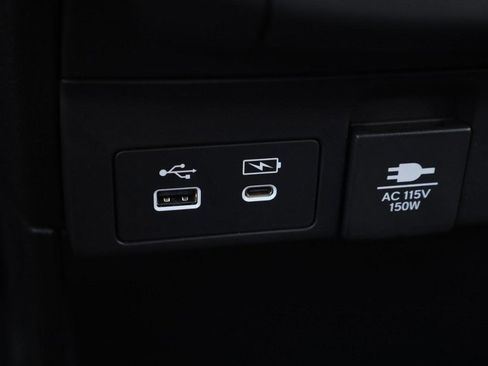Certified 2025 Honda Odyssey Touring image 19