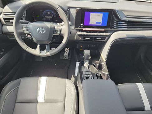 New 2026 Toyota Camry SE w/ Convenience Package FWD image 27