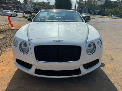 Used 2014 Bentley Continental GT image 8