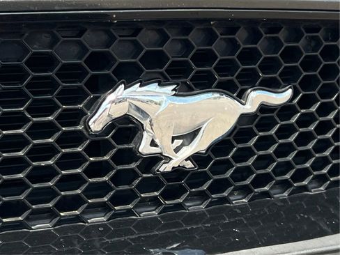 Used 2018 Ford Mustang GT RWD image 29