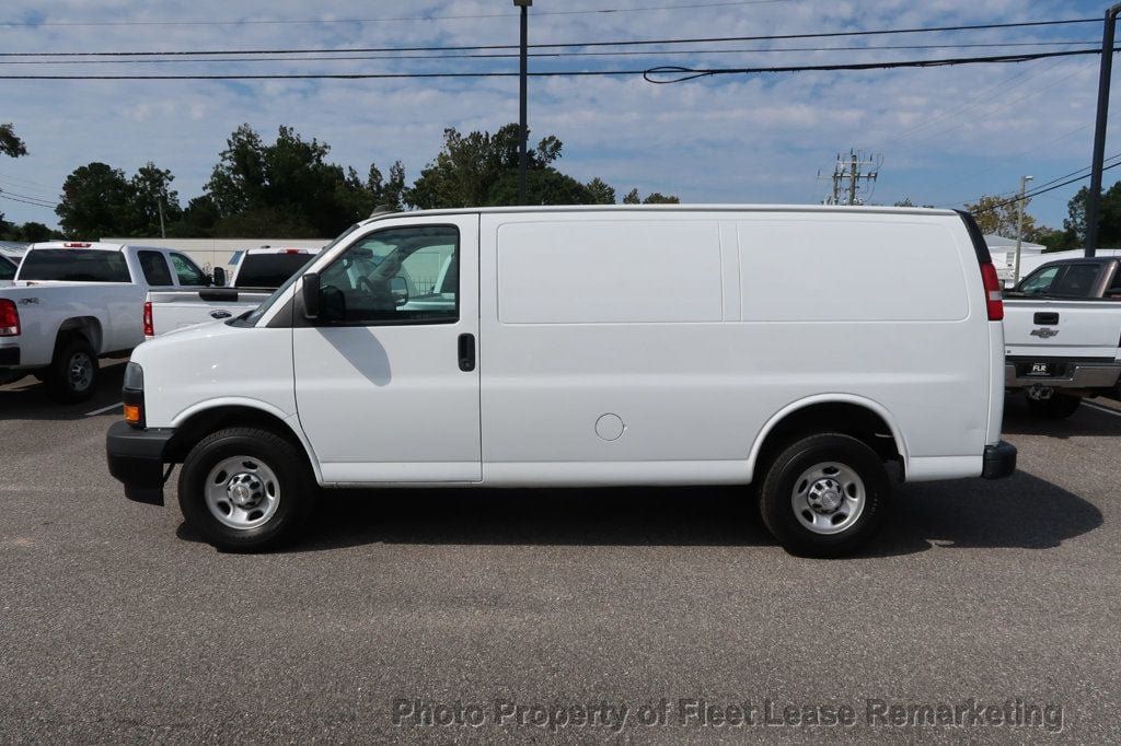 Used 2019 Chevrolet Express 2500 RWD image 2