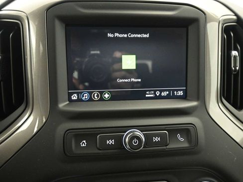 New 2026 GMC Sierra 2500 Pro w/ Convenience Package image 17