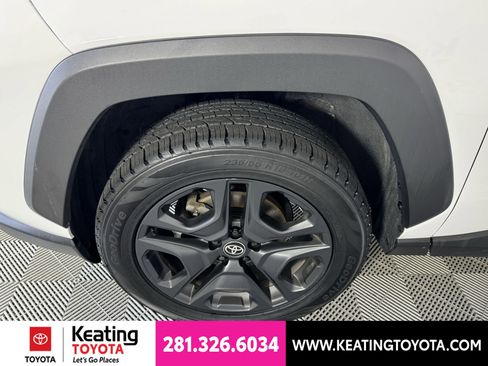 Used 2024 Toyota RAV4 Adventure AWD/4WD image 32