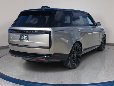 Certified 2024 Land Rover Range Rover Long Wheelbase SE image 5
