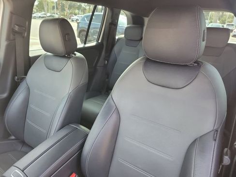Used 2022 Mercedes-Benz GLB 35 AMG 4MATIC image 20