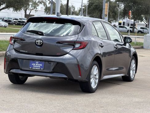 Used 2025 Toyota Corolla SE FWD image 5