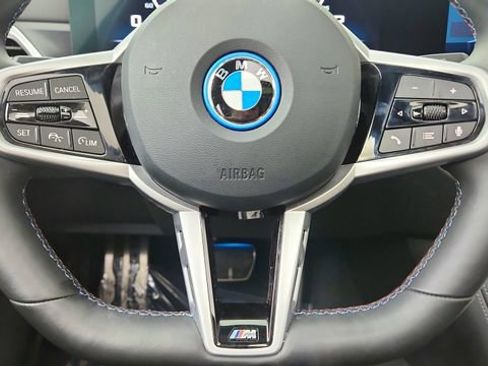 Used 2025 BMW i4 M50 image 41